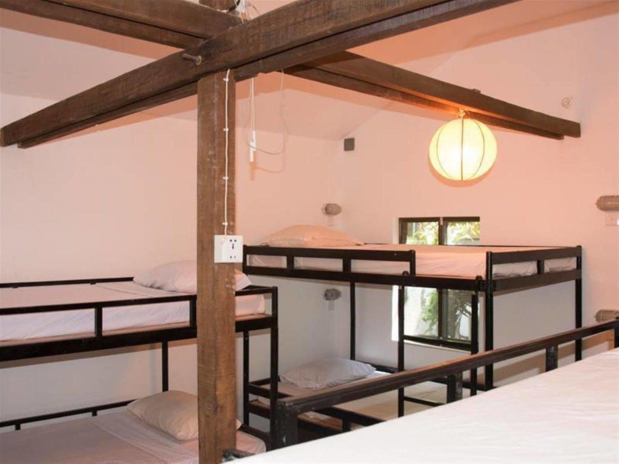 Five Rose Siem Reap Hostel Bagian luar foto