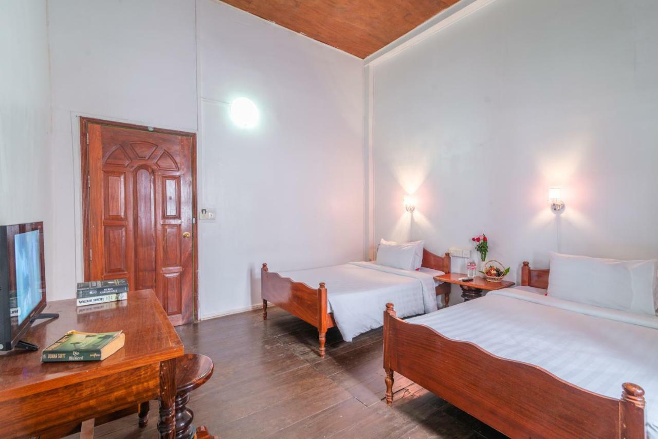 Five Rose Siem Reap Hostel Bagian luar foto