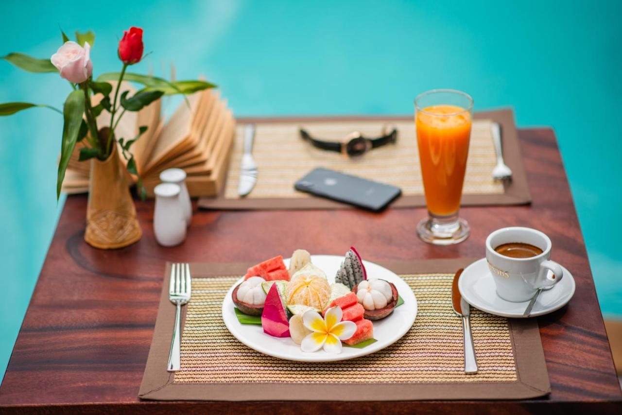 Five Rose Siem Reap Hostel Bagian luar foto
